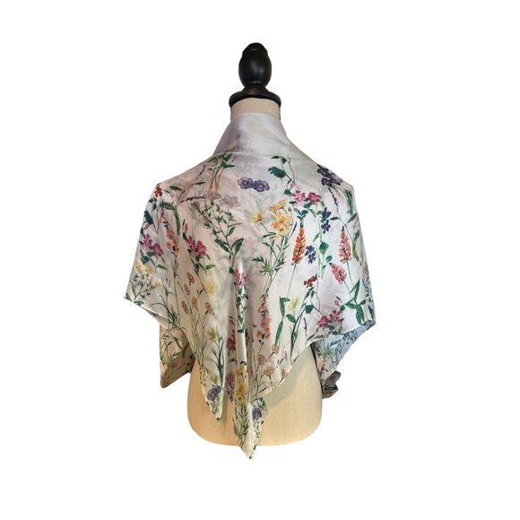 Dana Buchman Women Scarf Shawl Wrap Floral Lightweight Cottagecore Spring Summer - Picture 2 of 8